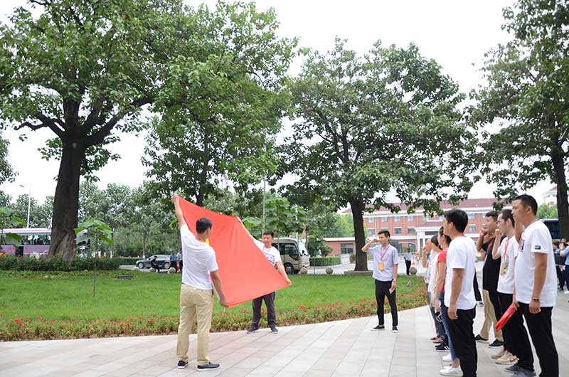 2018-6-30兰考缅怀焦裕禄