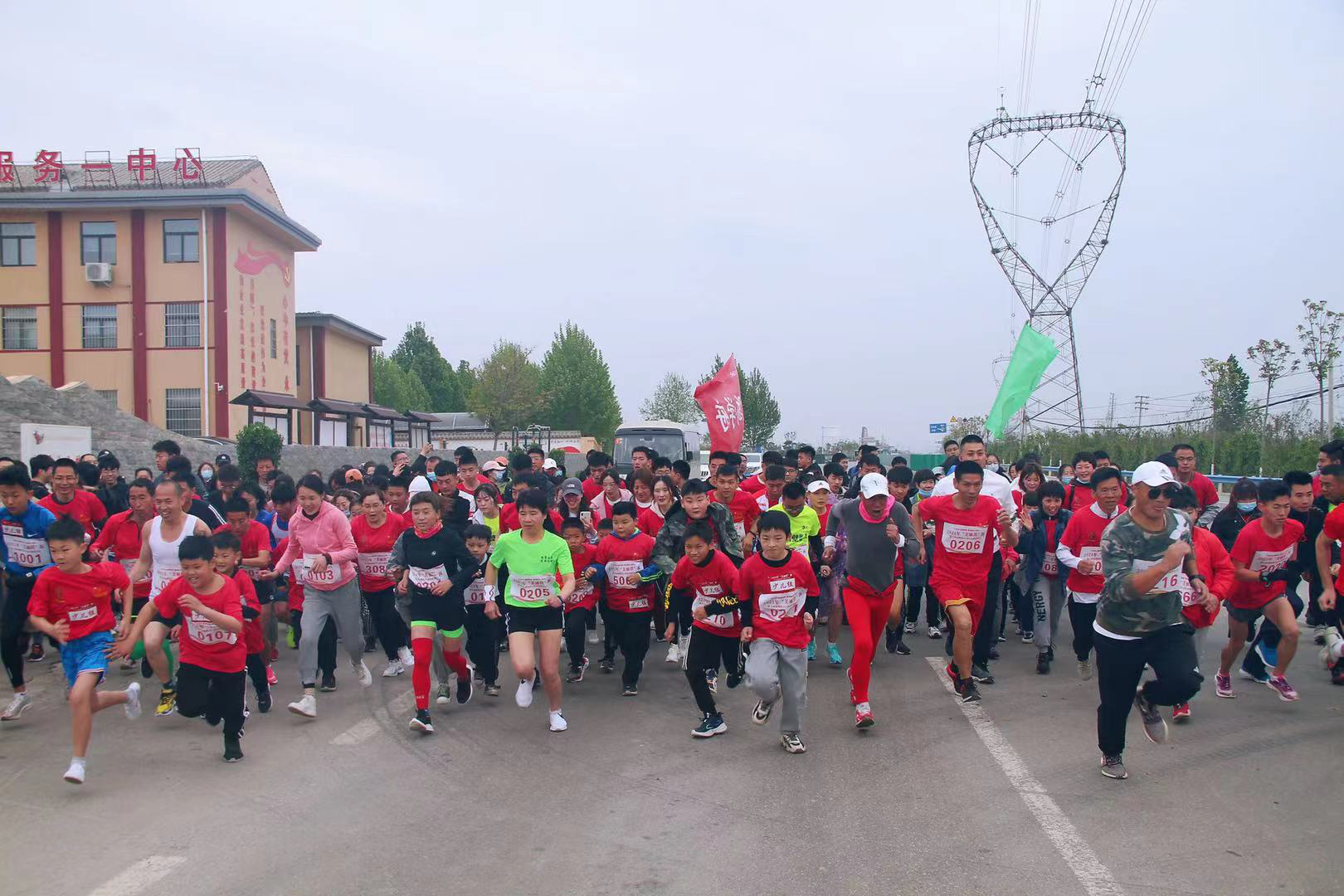 康乐园热烈祝贺2021鹤壁淇县“美丽琪”第十四届朝阳山登山节圆满落幕！